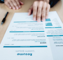 Cómo elaborar la hoja de vida (CV)?